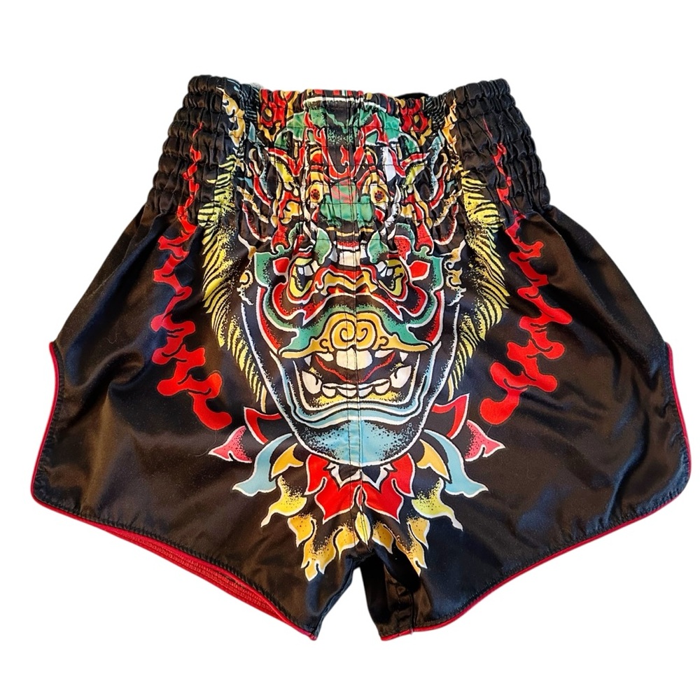 Fairtex Muay Thai Shorts Slim Kabuki Mask